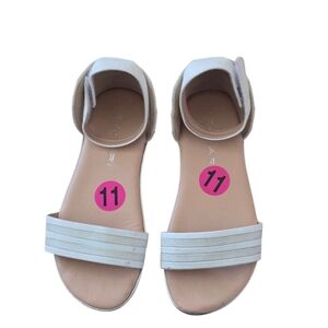 Tahari Stylish Girls Sandals Sz 11 White Toddler